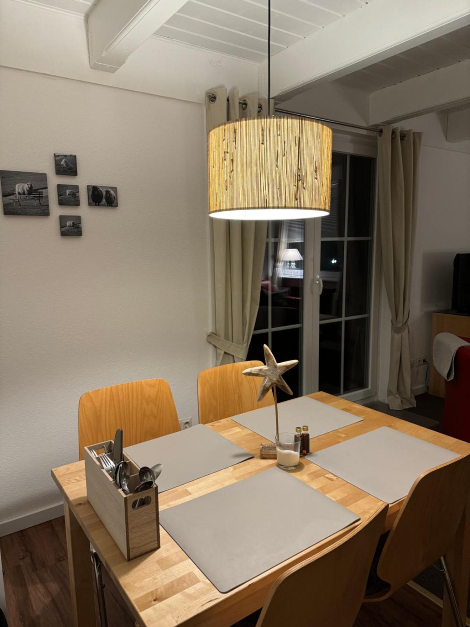 Kleine Ella Pellworm Apartment ภายนอก รูปภาพ
